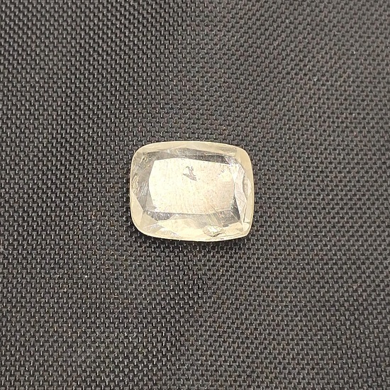 Siloni Pukhraj Stone Original Yellow Sapphire Guru Gemstone Certified Natural Siloni Pukhraj Stone Original Yellow Sapphire Guru Gemstone Certified Natural